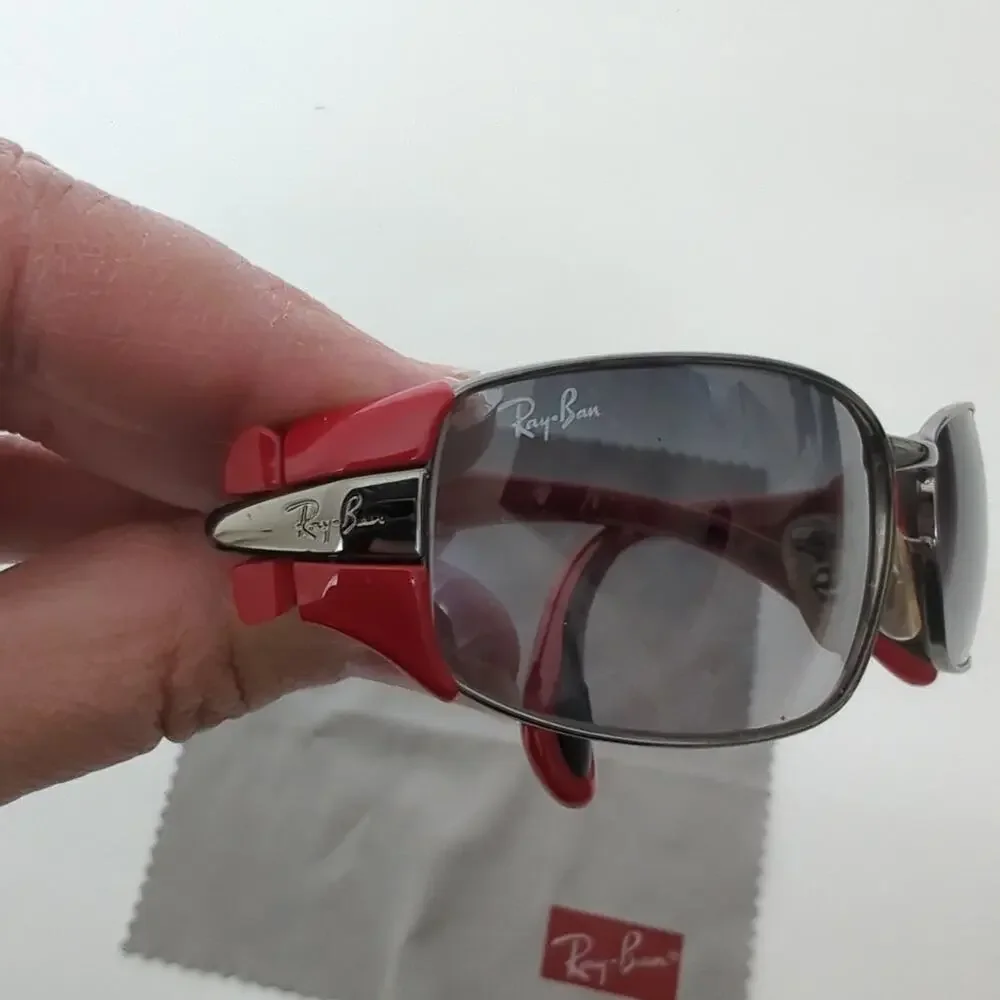 Ray Ban Kids Sunglasses Red Made in Italy RB3261 004/8G 58/17 Gray Gradient Flaw
